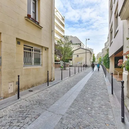 ** Beautiful Studio - 14th District **